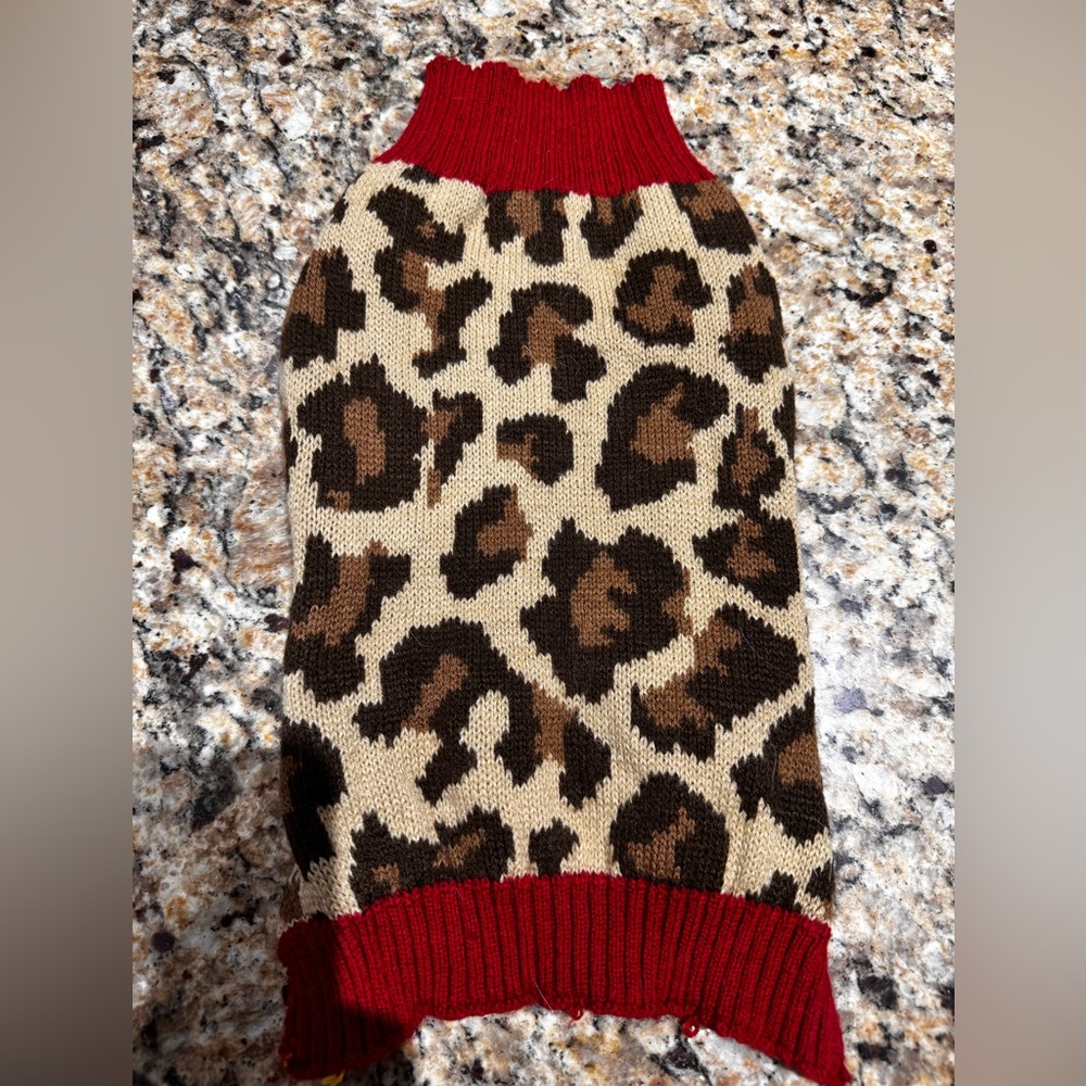Boutique dog puppy sweater by glamour to the bone leopard size medium